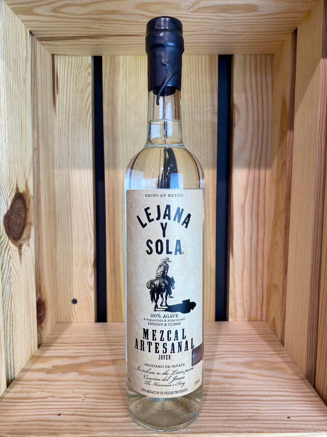 Lejana Y Sola Mezcal